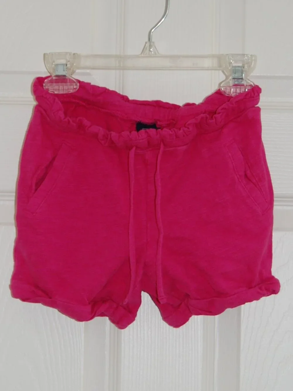 GAP Girls Size S (Age 6-7), Dark Fuchsia Pink Cuffed Shorts with Pockets